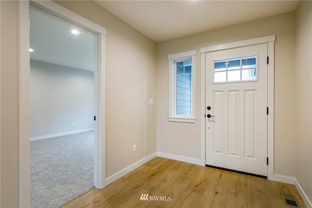 1342 Kamm Road Lynden, WA 98264 - Photo 5 of 36 Gallery Image 5