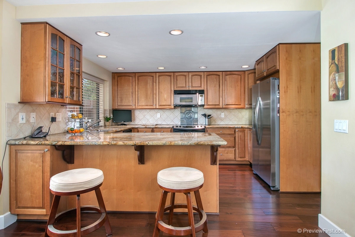 14757 Fieldview Way Poway, CA 92064 - Photo 8 of 25