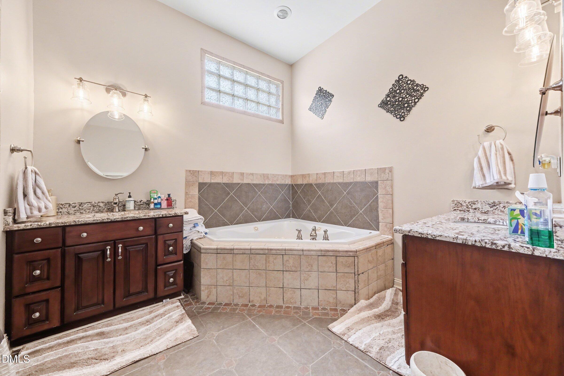2700 Misty Glen Trail Raleigh, NC 27606 - Photo 18 of 35 018_dscf6246_184