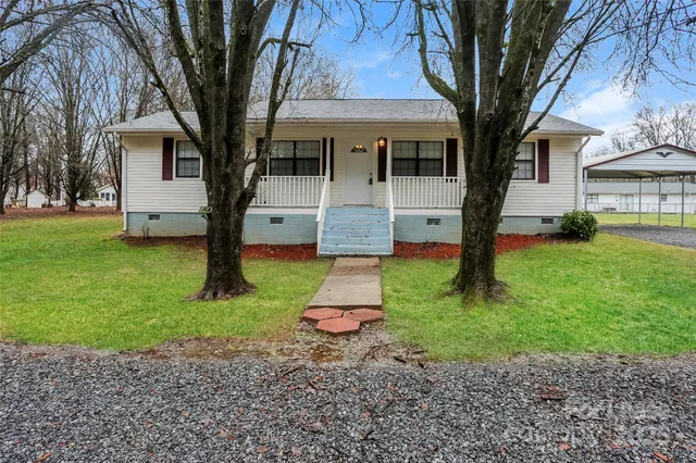 $1,540 | 2700 Sunset Drive, Gastonia, NC 28054
