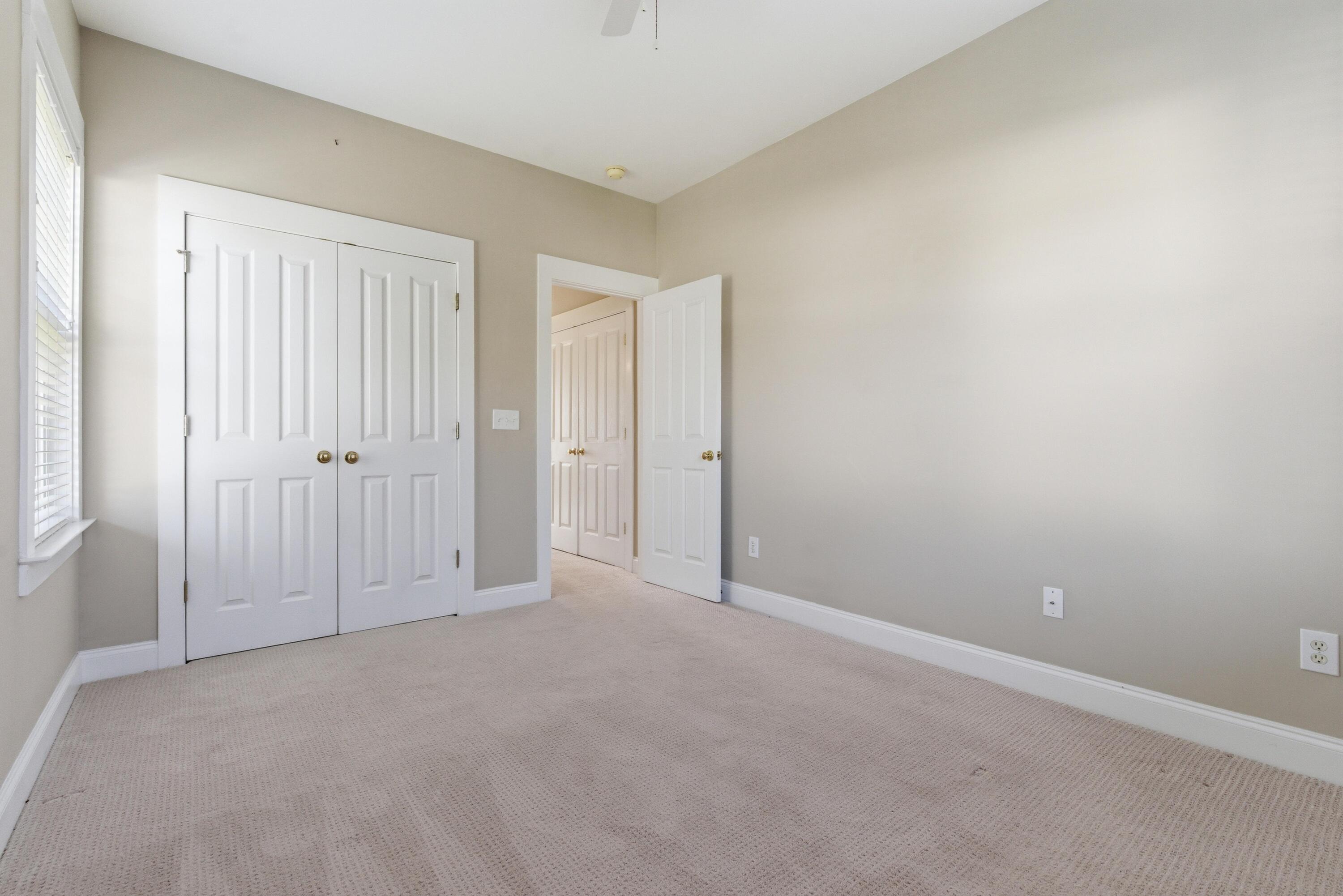 203 Hydrangea Street Summerville, SC 29483 - Photo 10 of 43 DSC09260