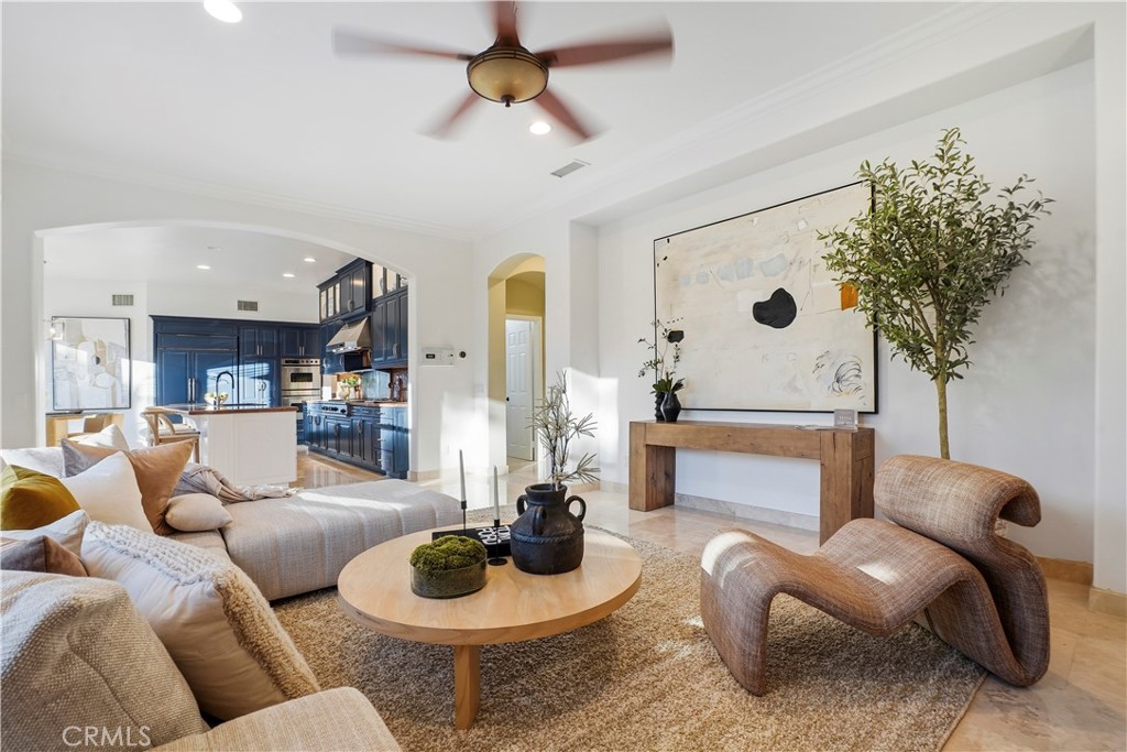 907 Deerhill Road Oak Park, CA 91377 - Photo 11 of 63