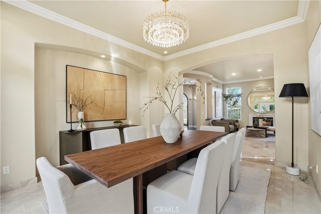 907 Deerhill Road Oak Park, CA 91377 - Photo 23 of 63