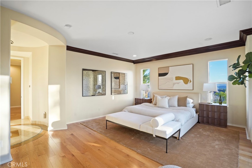 907 Deerhill Road Oak Park, CA 91377 - Photo 29 of 63