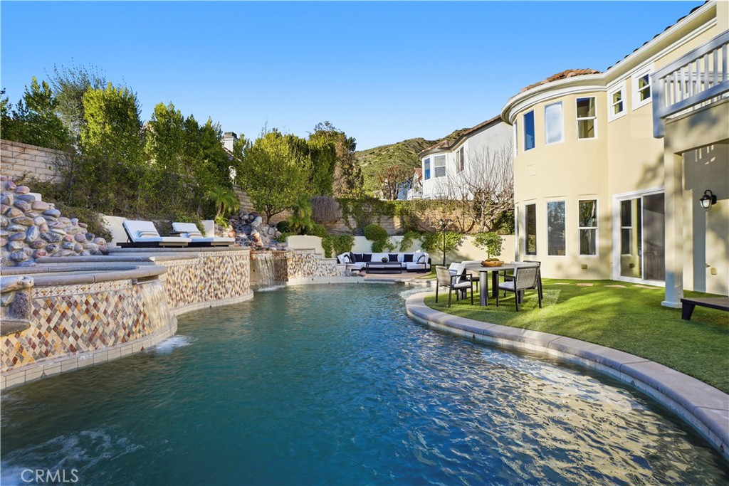 907 Deerhill Road Oak Park, CA 91377 - Photo 50 of 63