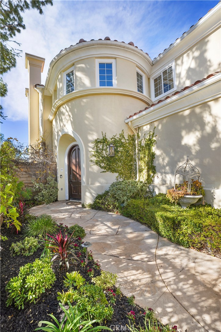 907 Deerhill Road Oak Park, CA 91377 - Photo 9 of 63