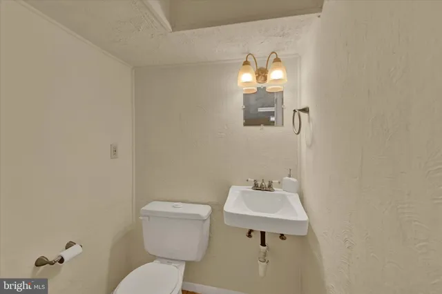 $219,900 | 82 Ewing Drive, Unit A, Reisterstown, MD 21136