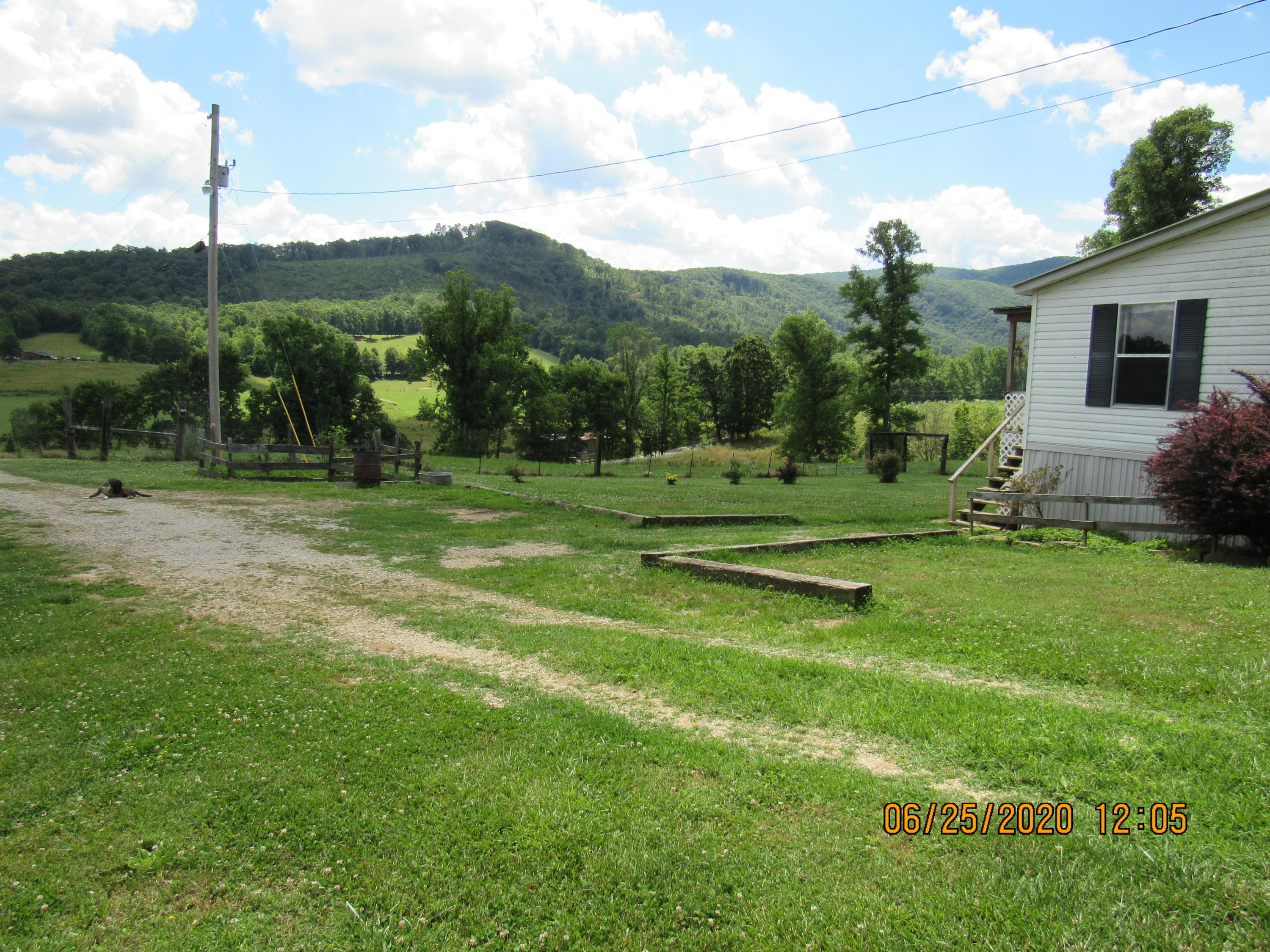 210 Herbert Shannon Road Sunbright, TN 37872 - Photo 19 of 20 IMG_2520