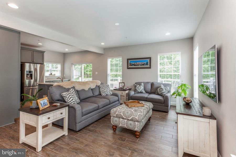 10 Cedar Grove Court Rosedale, MD 21237 - Photo 12 of 42 Gallery Image 12