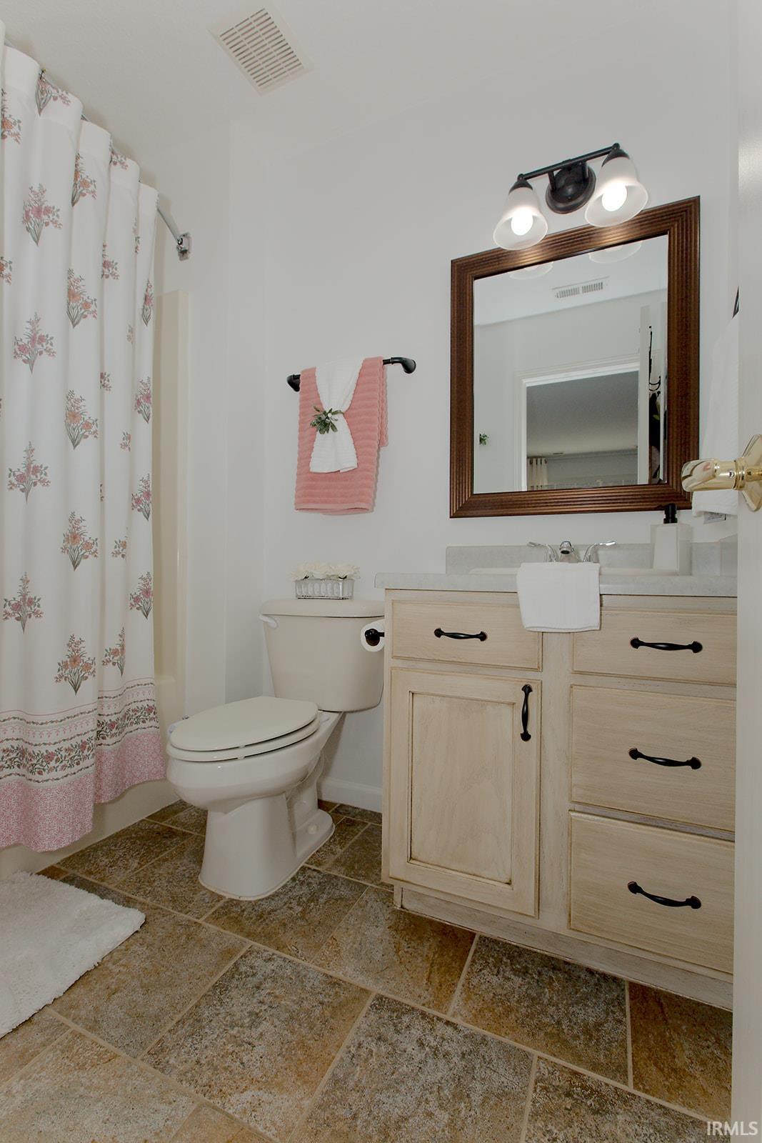 219 Riley Drive Fort Wayne, IN 46825 - Photo 17 of 36 Gallery Image 17