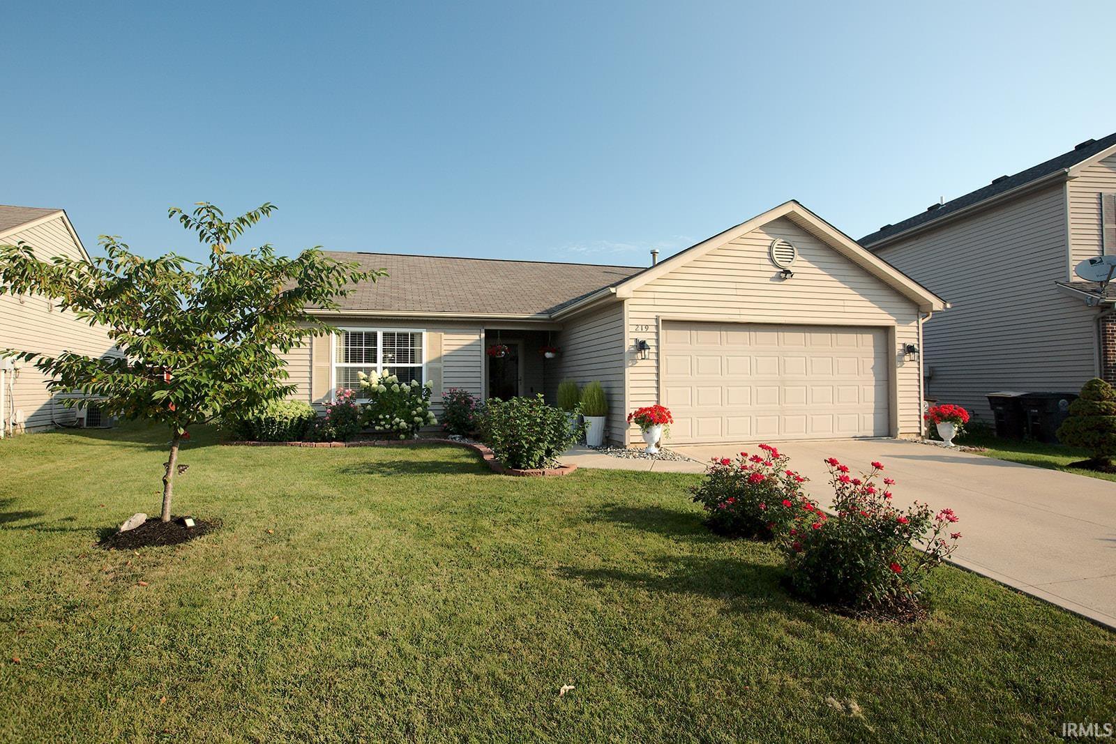 219 Riley Drive Fort Wayne, IN 46825 - Photo 2 of 36 Gallery Image 2
