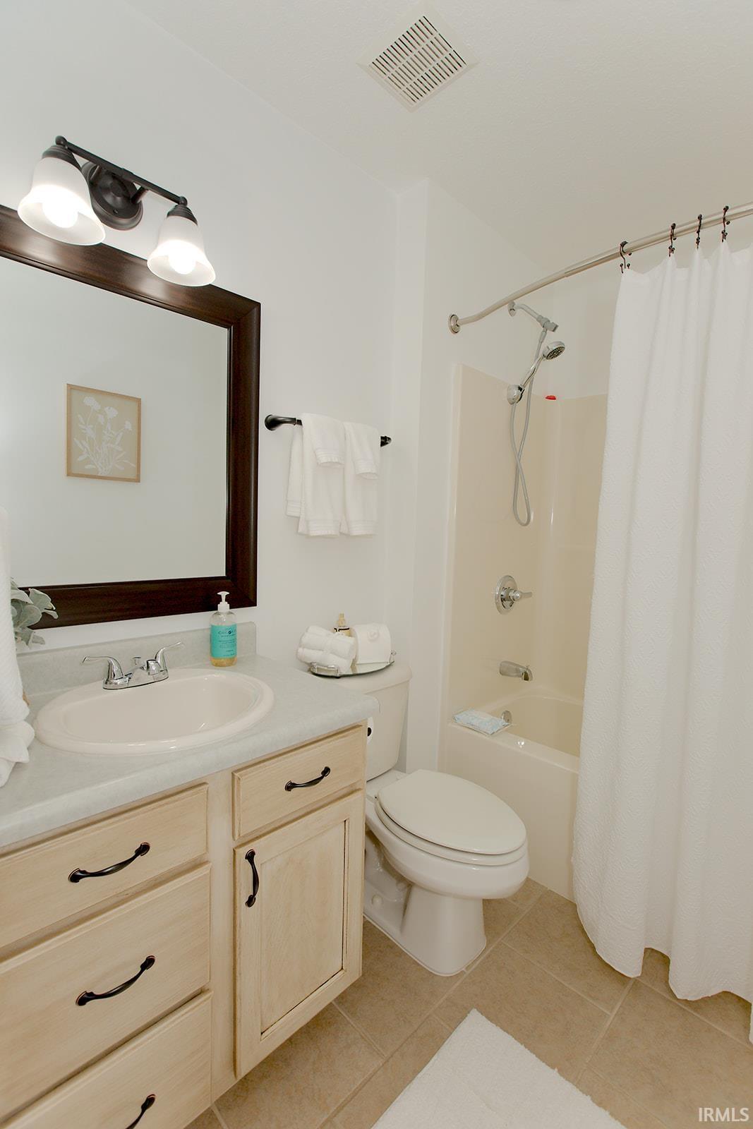 219 Riley Drive Fort Wayne, IN 46825 - Photo 26 of 36 Gallery Image 26