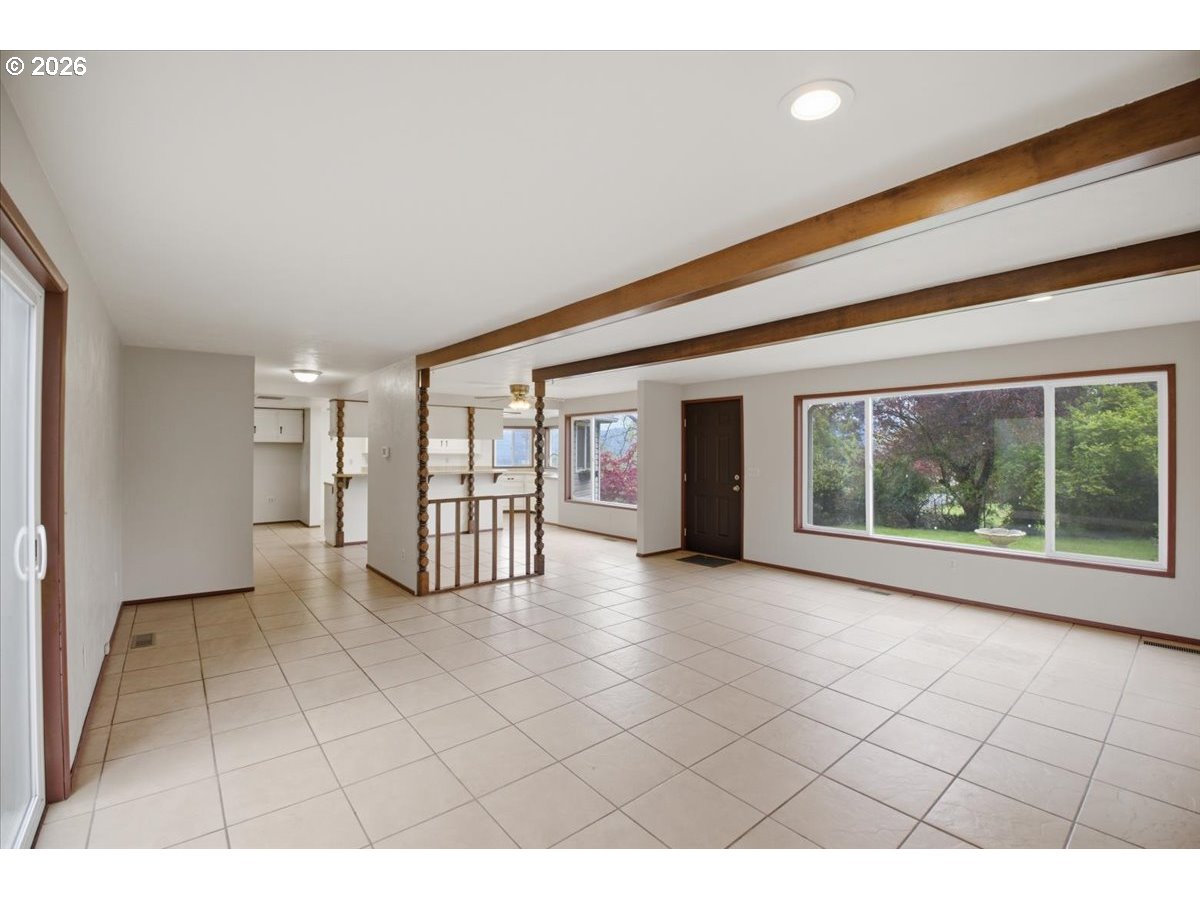 26520 Fern Ridge Road Sweet Home, OR 97386 - Photo 5 of 48