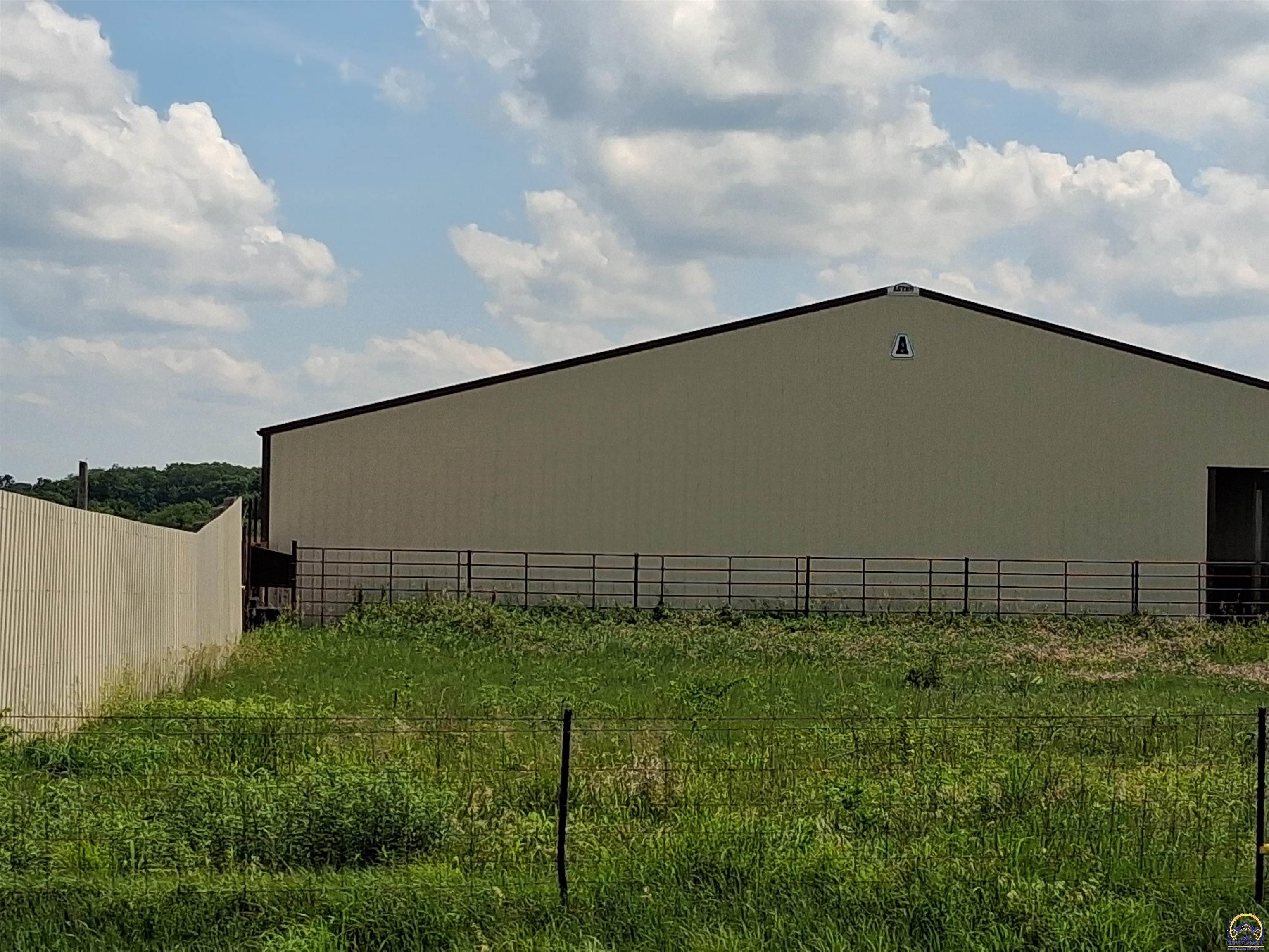 6841 Highway 56 Overbrook, KS 66524 - Photo 13 of 37