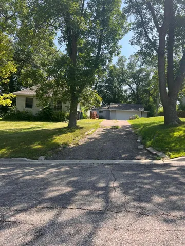 $75,000 | 109 Whitman Street, Lake Benton, MN 56149