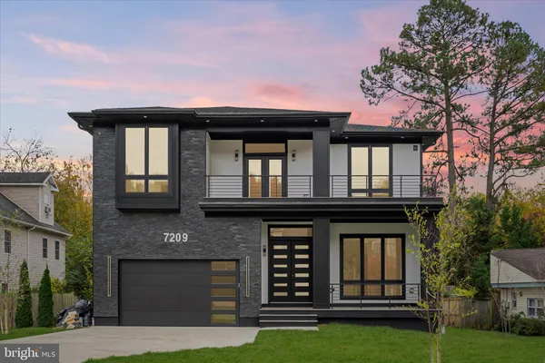 $1,945,000 | 7209 Sipes Lane, Annandale, VA 22003