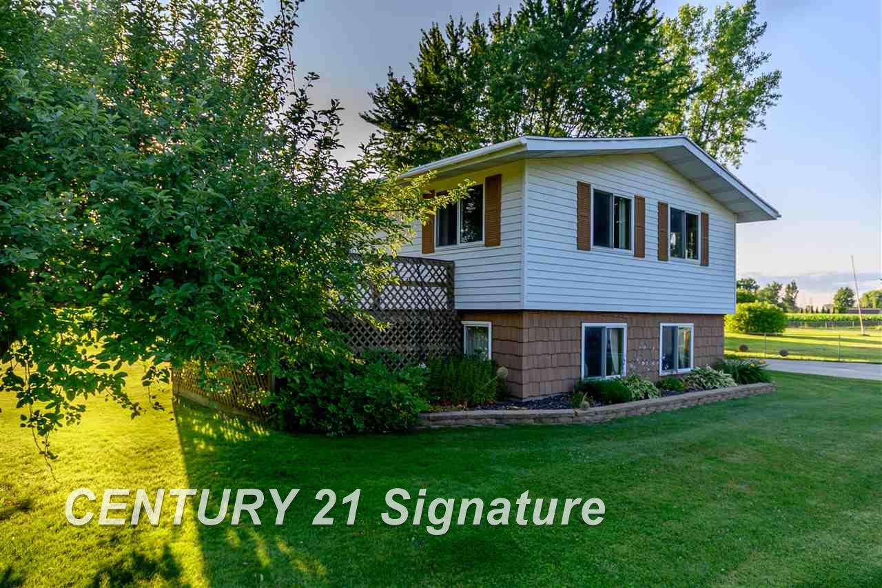 2296 South Nine Mile Road Kawkawlin, MI 48631 - Photo 15 of 18