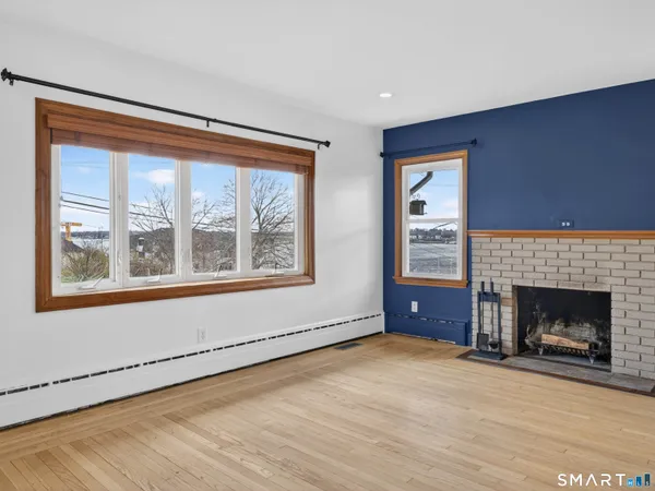 $519,900 | 36 Baker Avenue, Groton, CT 06340