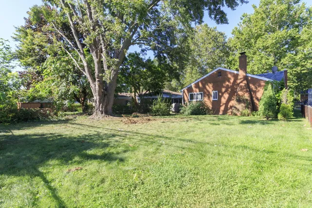 $1,799 | 28622 Milton Avenue, Warren, MI 48092