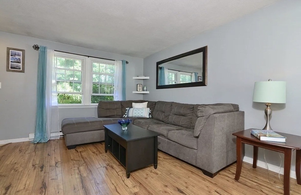 4 George Street, Unit 3 Plainville, MA 02762 - Photo 6 of 28