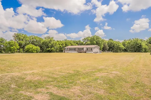 $2,295 | 8636 County Road 148, Kaufman, TX 75142