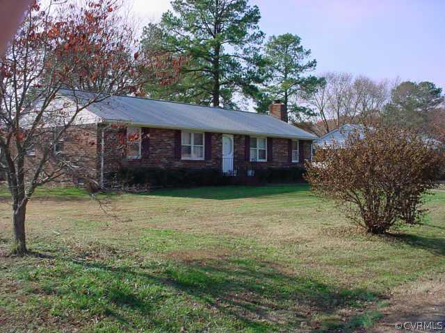 6601 Holborn Road Richmond, VA 23224 - Photo 1 of 1 Exterior Front