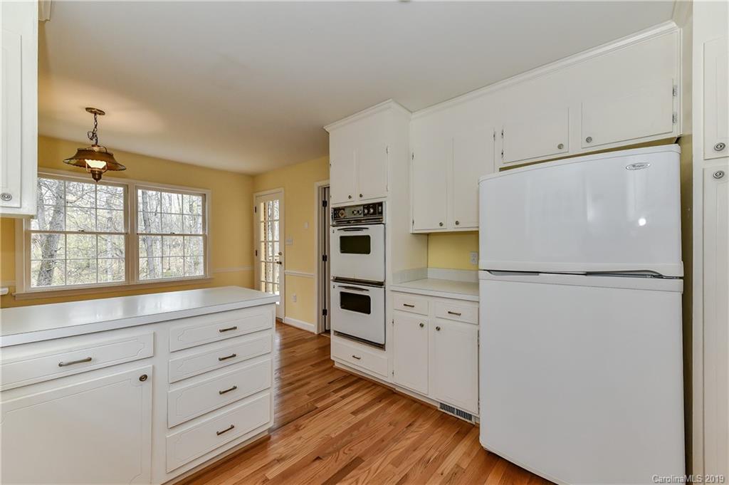 3606 Huckleberry Road Charlotte, NC 28210 - Photo 17 of 36 Gallery Image 17
