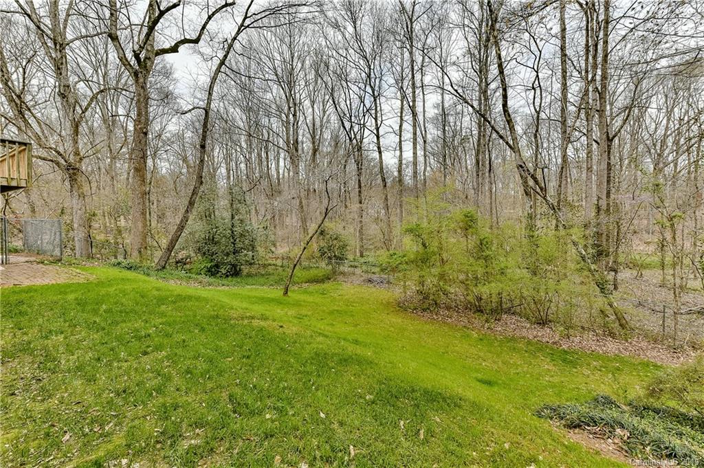 3606 Huckleberry Road Charlotte, NC 28210 - Photo 3 of 36 Gallery Image 3