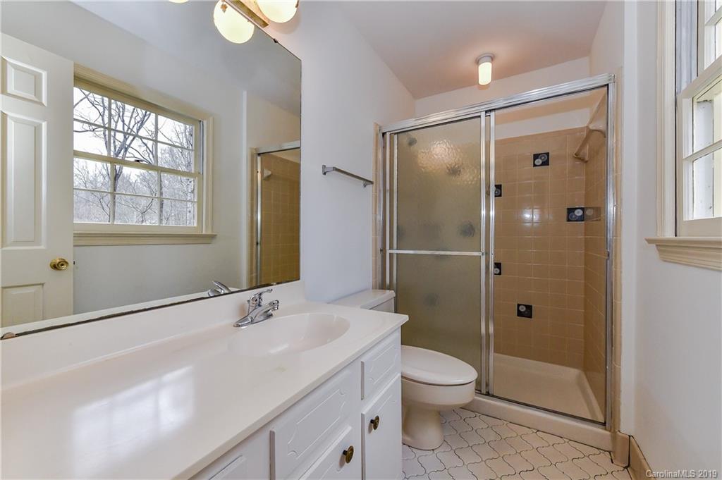 3606 Huckleberry Road Charlotte, NC 28210 - Photo 23 of 36 Gallery Image 23