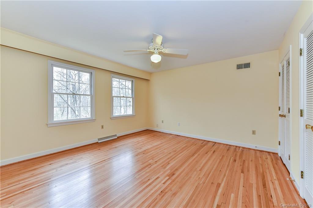 3606 Huckleberry Road Charlotte, NC 28210 - Photo 27 of 36 Gallery Image 27