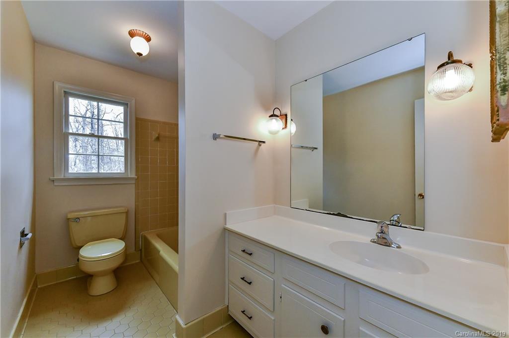 3606 Huckleberry Road Charlotte, NC 28210 - Photo 28 of 36 Gallery Image 28
