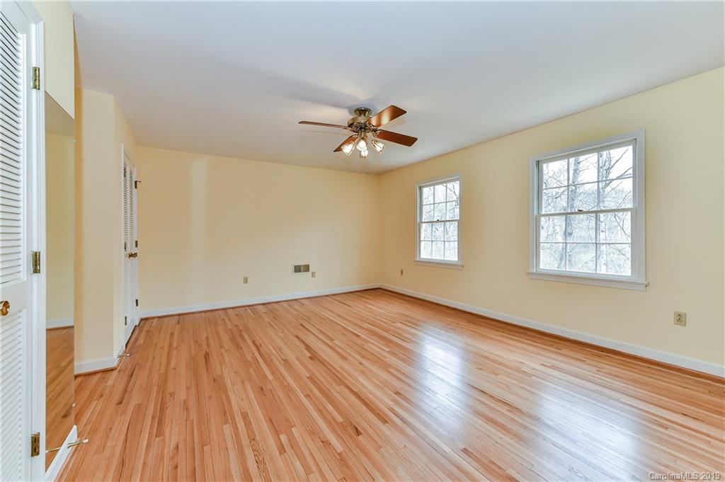 3606 Huckleberry Road Charlotte, NC 28210 - Photo 29 of 36 Gallery Image 29