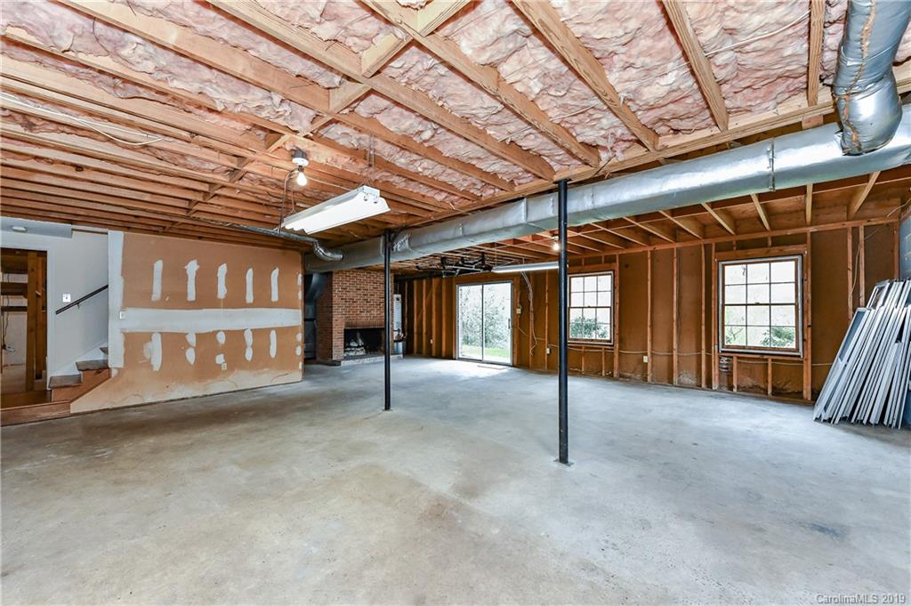3606 Huckleberry Road Charlotte, NC 28210 - Photo 32 of 36 Gallery Image 32