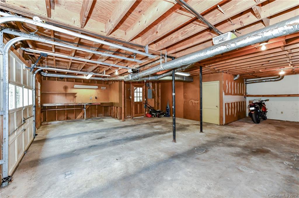 3606 Huckleberry Road Charlotte, NC 28210 - Photo 35 of 36 Gallery Image 35