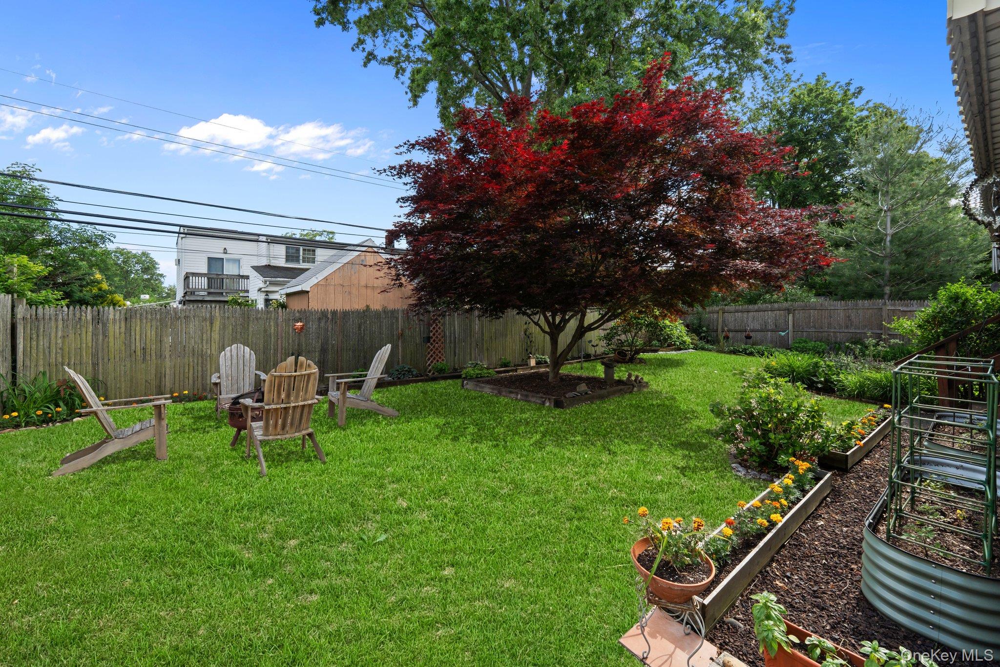 38 Hillvale Road Albertson, NY 11507 - Photo 25 of 30 Digitially changed photo
