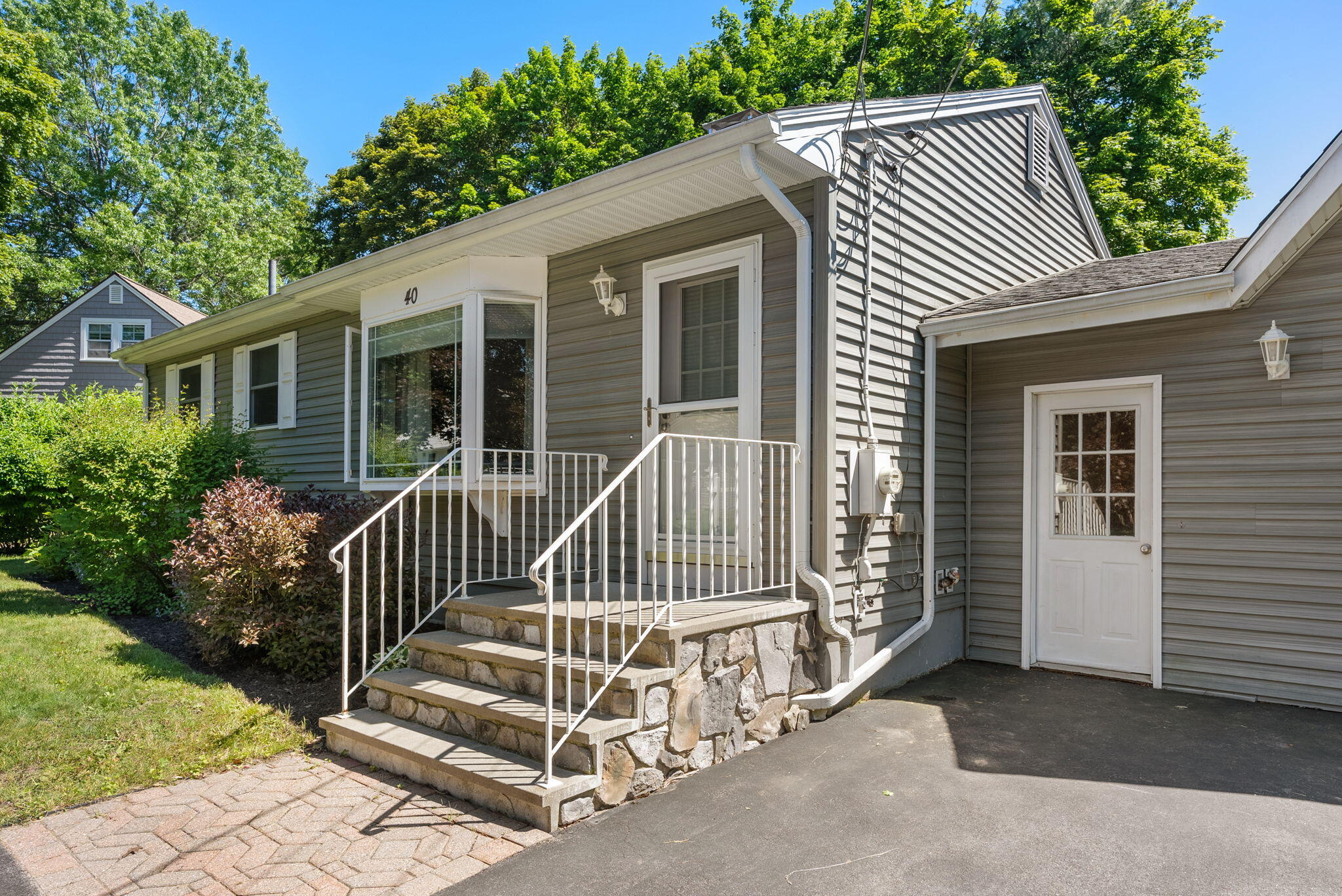 40 Coach Road South Portland, ME 04106 - Photo 4 of 31 4-web-or-mls-DSC03153