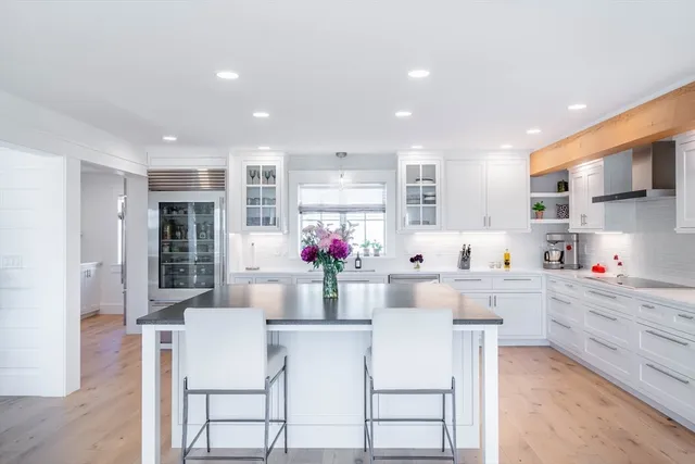 $2,185,000 | 61 Chickering Road, Spencer, MA 01562