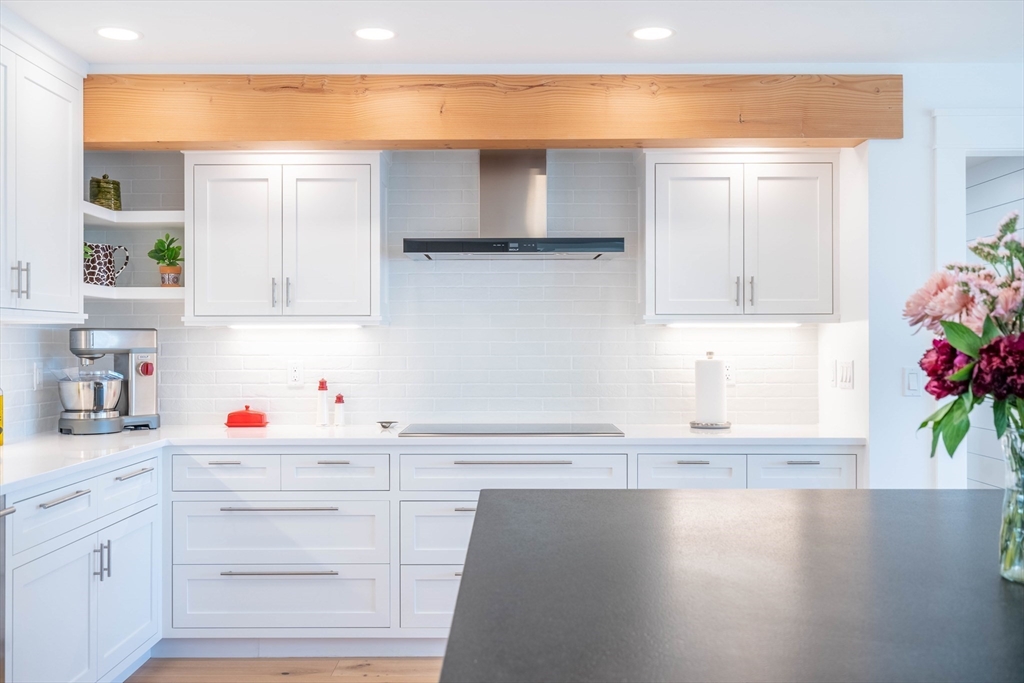 61 Chickering Road Spencer, MA 01562 - Photo 14 of 42