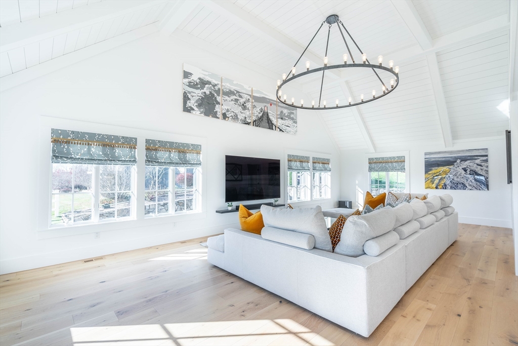 61 Chickering Road Spencer, MA 01562 - Photo 16 of 42