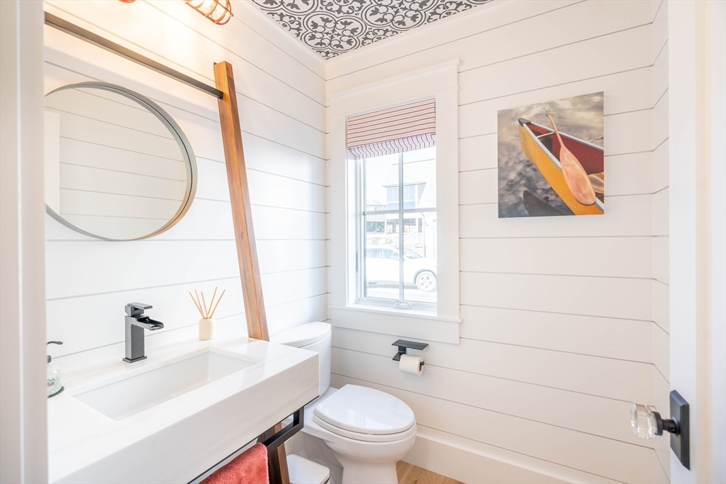 61 Chickering Road Spencer, MA 01562 - Photo 20 of 42