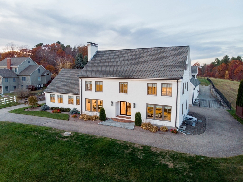 61 Chickering Road Spencer, MA 01562 - Photo 2 of 42