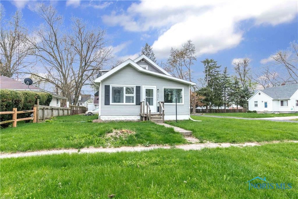5655 Chippewa Road Toledo, OH 43613 - Photo 3 of 34 Gallery Image 3