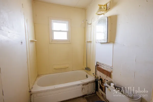 $55,000 | 762 Webster Circle East, Kankakee, IL 60901