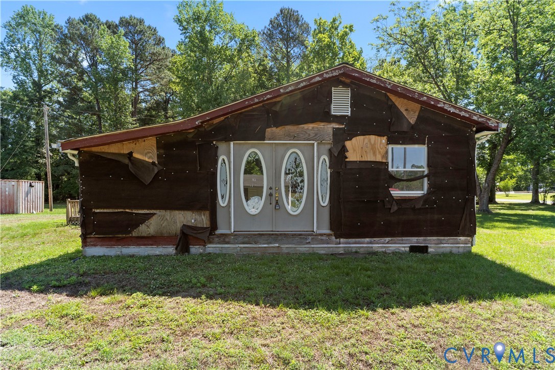 2739 Brunswick Road Emporia, VA 23847 - Photo 7 of 16