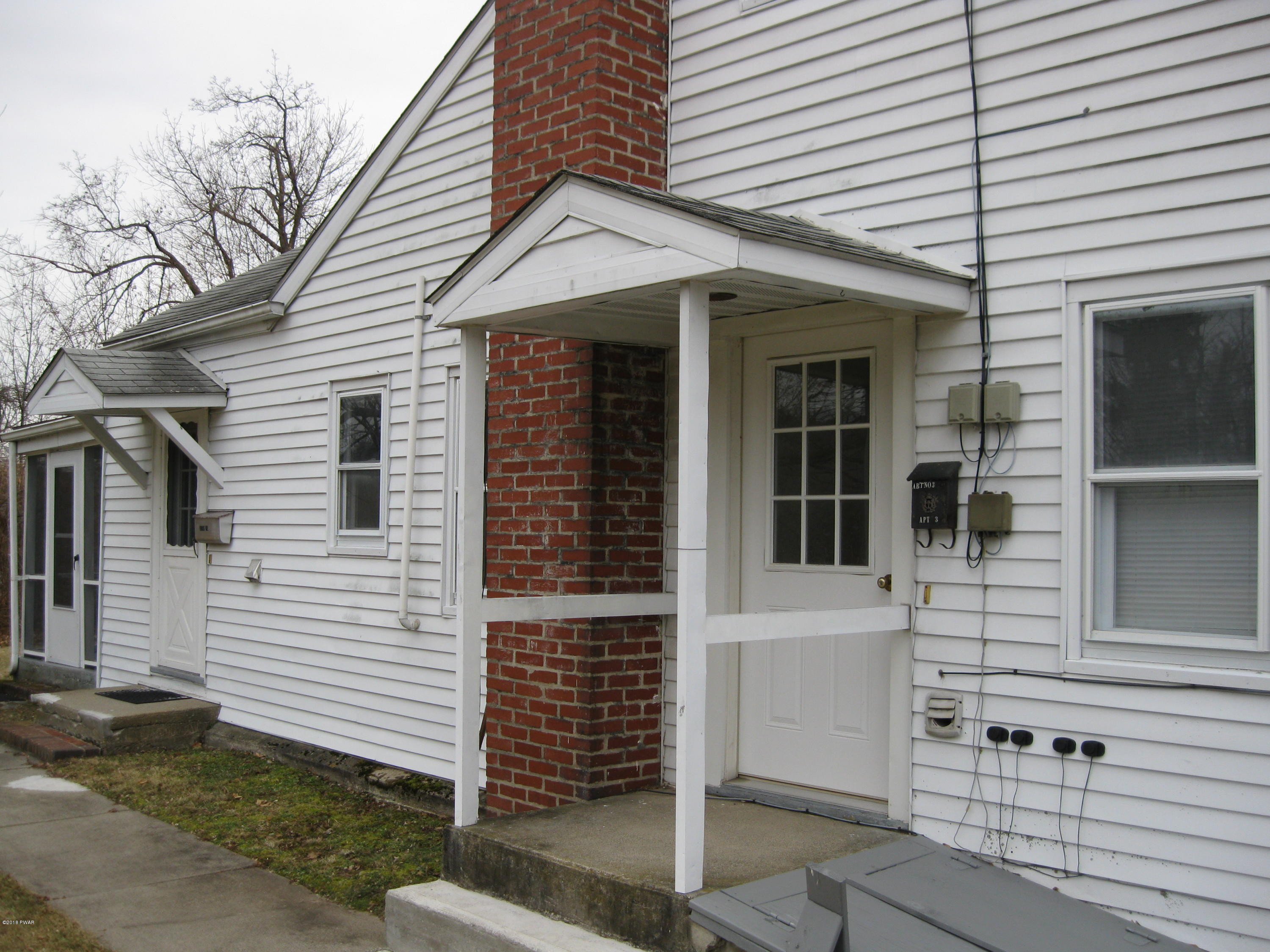 23 1st Street, Unit 2 Matamoras, PA 18336 - Photo 3 of 11