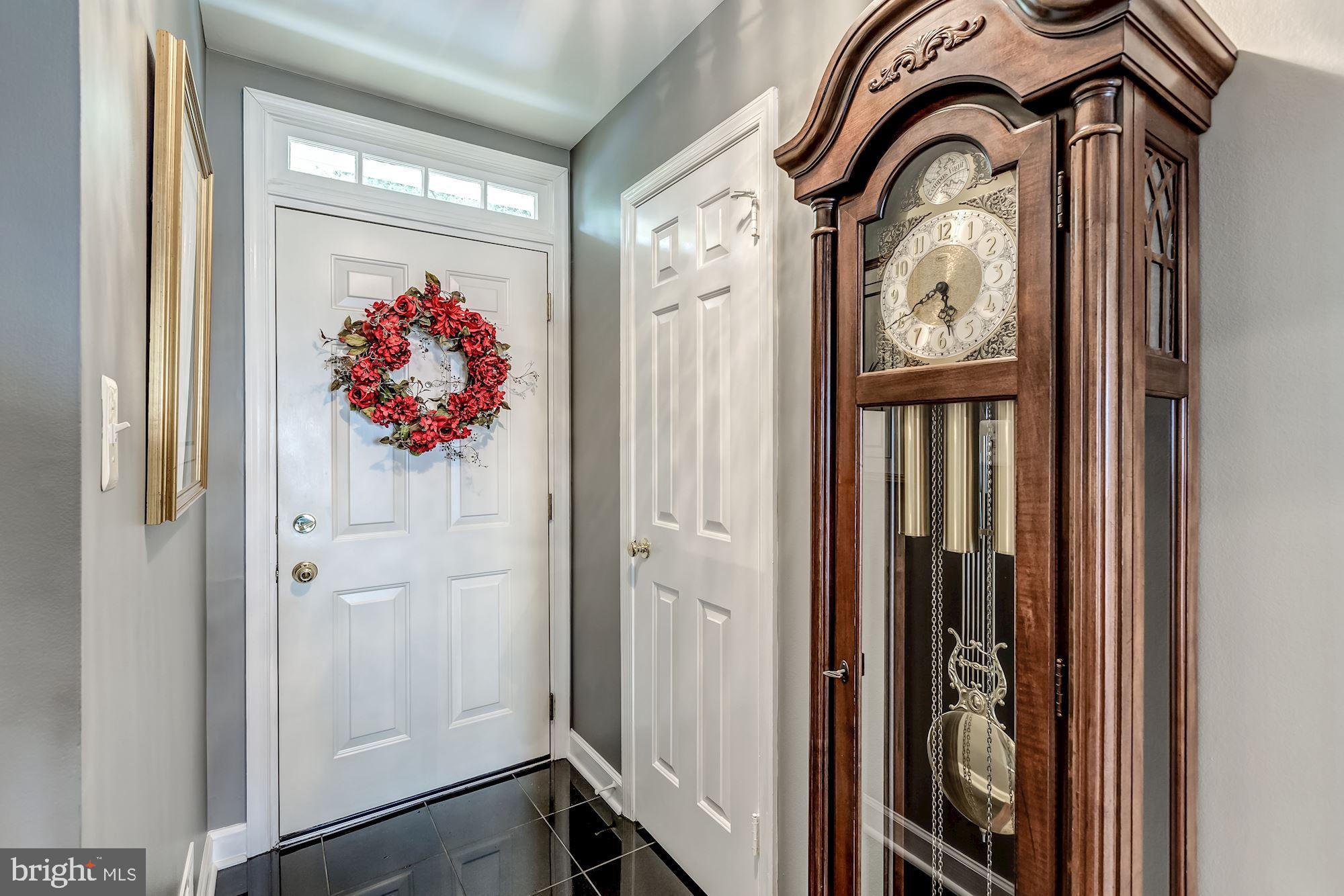 8118 Rhodell Lane Springfield, VA 22153 - Photo 6 of 46 Welcome home! Step onto Black granite Foyer.