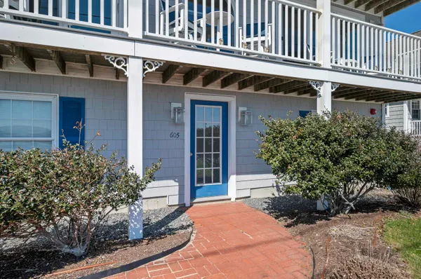 $749,900 | 605 Ocean Boulevard, Unit 1, Hampton, NH 03842