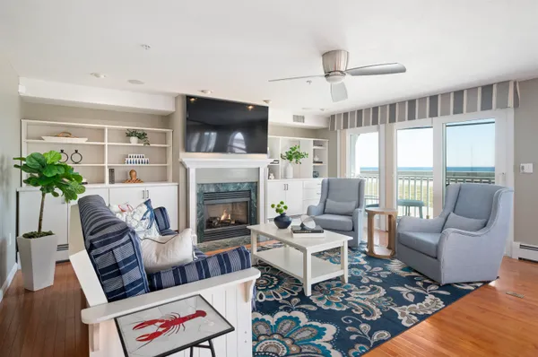 $749,900 | 605 Ocean Boulevard, Unit 1, Hampton, NH 03842