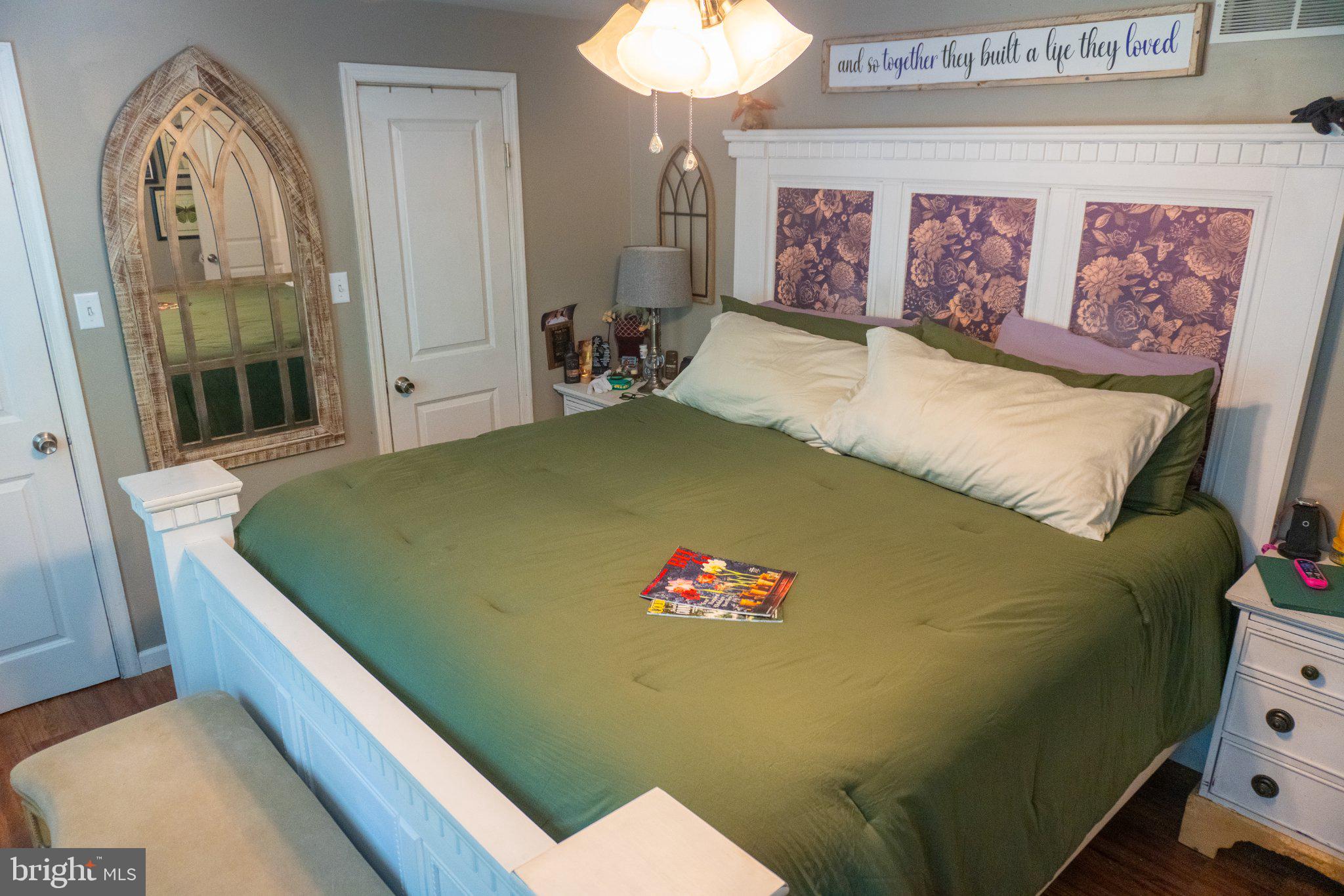 29 Friendship Road Southampton, NJ 08088 - Photo 13 of 28 Cozy retreat with charming decor.