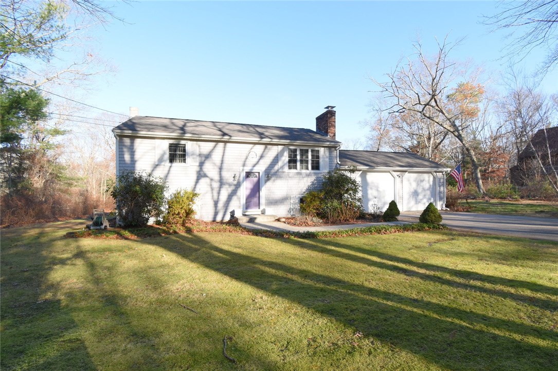 125 Sheffield Hill Road Exeter, RI 02822 - Photo 3 of 39